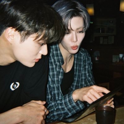 charmingosh's profile picture