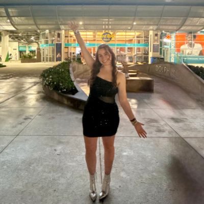 Lauraโธโธ โค๏ธโ๐ฅ's profile picture