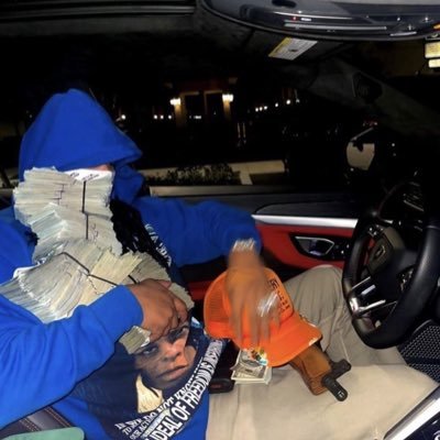 Stax 🍞's profile picture