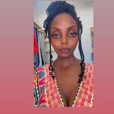 DadaEstie's profile picture