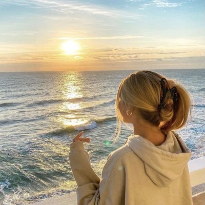 A🌙's profile picture