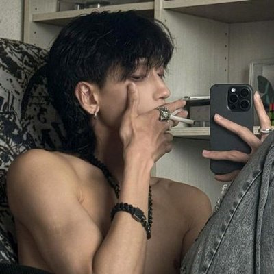 QFLa123195971's profile picture