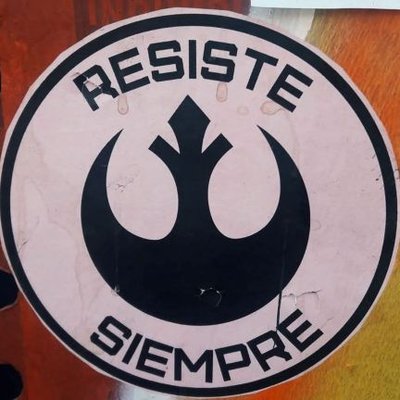 RadioUmbral's profile picture