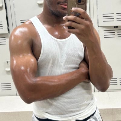 VirileKyle1's profile picture