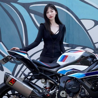 hhh12203952's profile picture