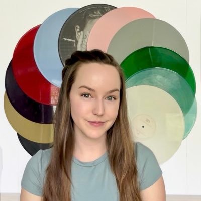 Abby 🦋Debut stan🦋's profile picture