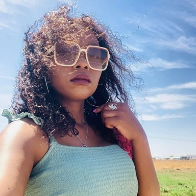 EsonasihleM's profile picture