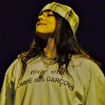 oliwia saw billie ⋆⭒˚.⋆'s profile picture