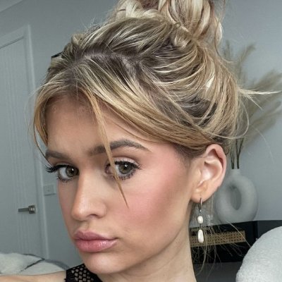Renae 🧚‍♀️'s profile picture