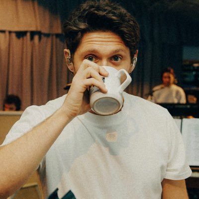 eufeatnailler's profile picture