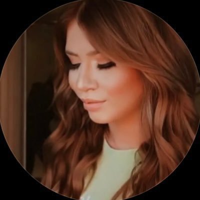 isa,a cantora do fandom 🔥🎸's profile picture