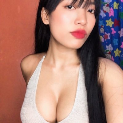 NayChi 🧸ྀི's profile picture