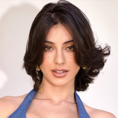 bellalonguinho's profile picture