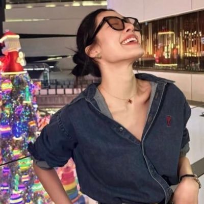 el ᯓᢉ𐭩's profile picture