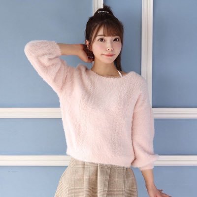 上原亜衣マネージャー's profile picture