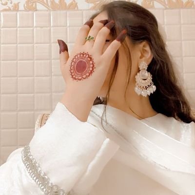 Aqsa456456's profile picture
