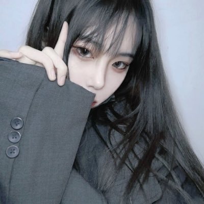 怜之恶魔~🖤(互推)'s profile picture