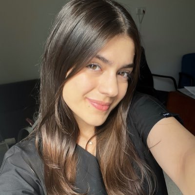 _esrademirdelen's profile picture