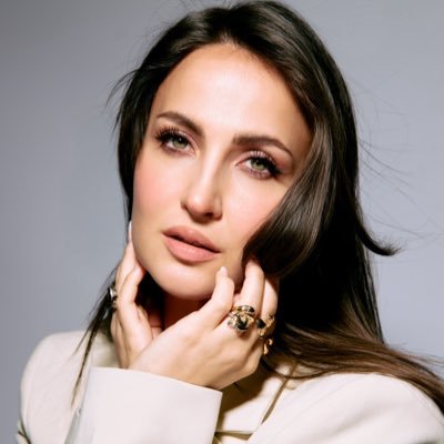 Elli AvrRam's profile picture