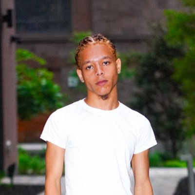 D☆Y's profile picture