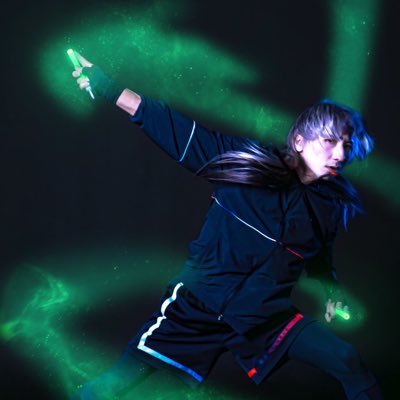enovalfosI's profile picture