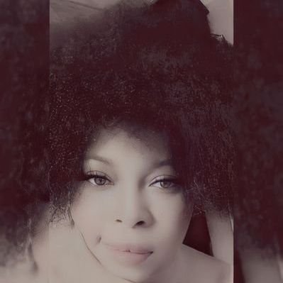 👑Tiara: A royal priesthood. I Reign!'s profile picture