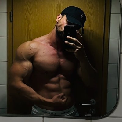 Alpha Bull Alex's profile picture