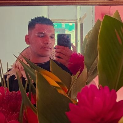 Yhona Peña 🪐's profile picture