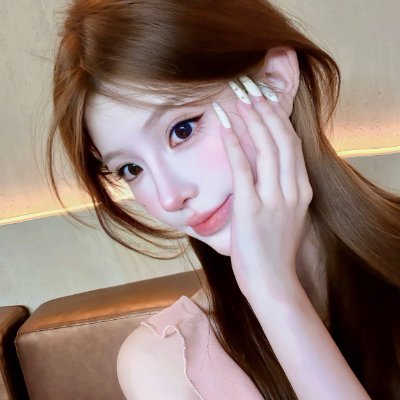 qinqinv_v's profile picture