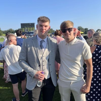 g's profile picture
