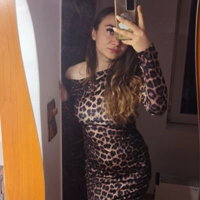 shhhh's profile picture