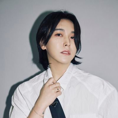 성민 SUNGMIN's profile picture