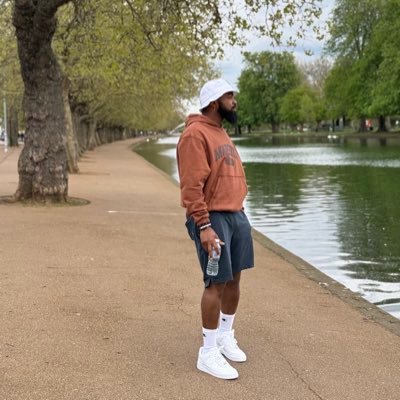 Godwin__Je's profile picture