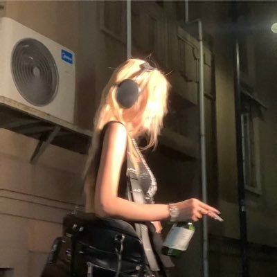 Lover's profile picture