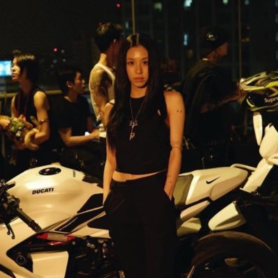 twiceute's profile picture