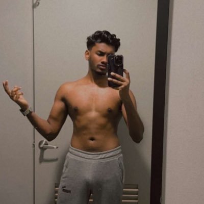 yourstrulyhm's profile picture