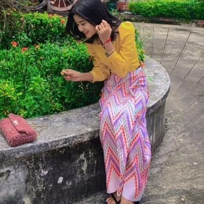 myatnoe117's profile picture