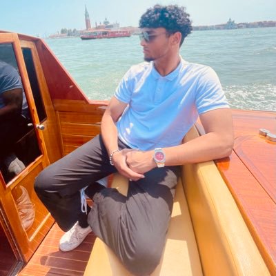 Khiz's profile picture