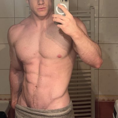 roland_abs_art's profile picture