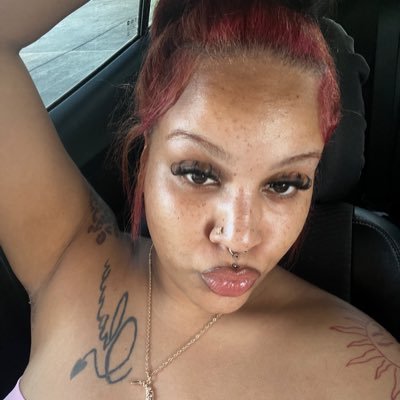 charmluvsu's profile picture