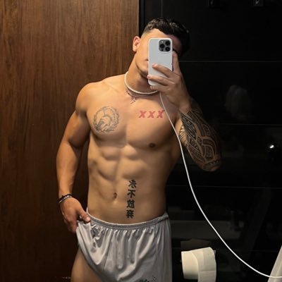SAMUEL.OOK👽's profile picture