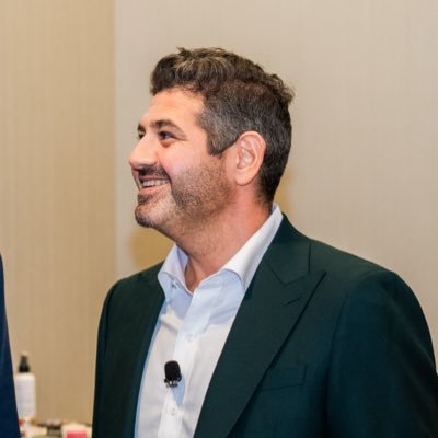 Christopher Cadelago's profile picture