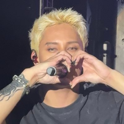 ode 🐣's profile picture