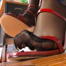 Mikel Nylonfeetlover 的头像