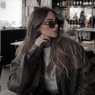 ℛ.'s profile picture