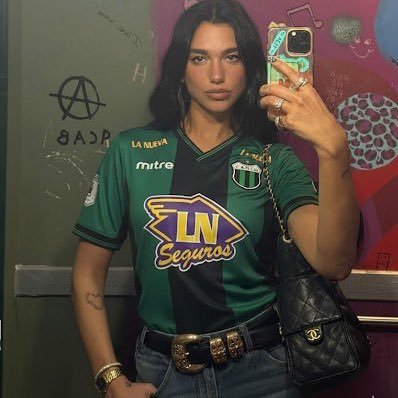 SiempreReaal's profile picture