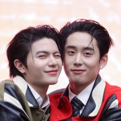 mxmeaw03's profile picture