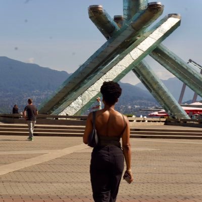 Esther's profile picture