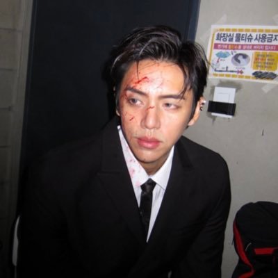둥(slow)'s profile picture