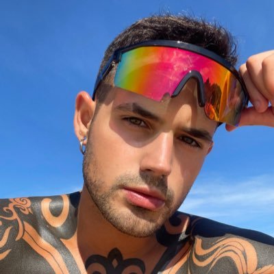 TATTOED BOY🍑's profile picture